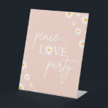 Expositor En L Boho Floral Daisy Groovy Birthday Peace Love Fiest<br><div class="desc">Boho Floral Daisy Groovy Cumpleaños Paz Amor Fiesta Rótulo Pedestal</div>