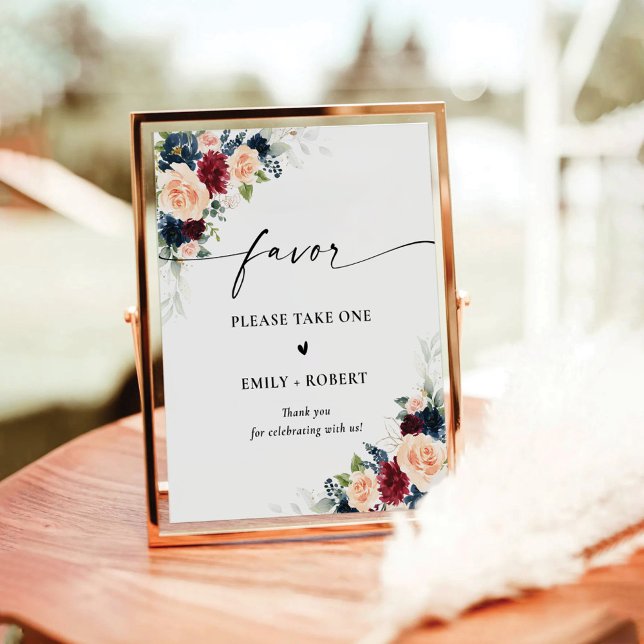 Expositor En L Borgoña y la Marina favorecen el Rótulo (Subido por el creador)