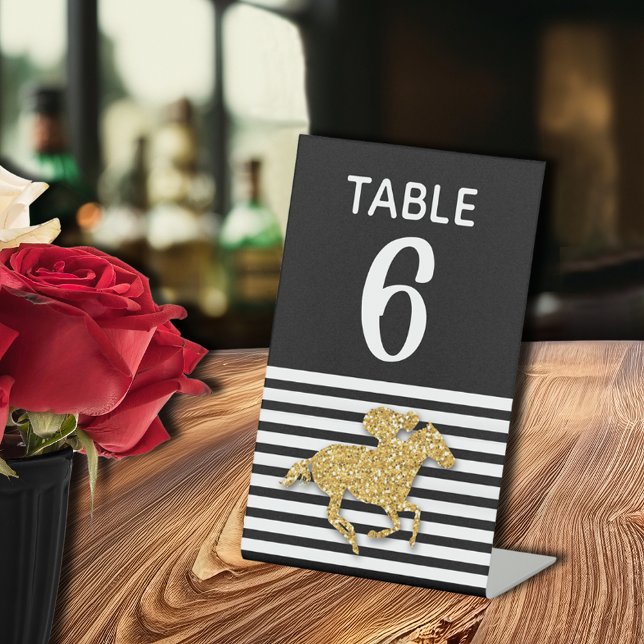 Expositor En L Caballo de oro Ducha de novia Número de tabla (Gold racehorse Derby-theme bridal shower table number pedestal-style tabletop sign)