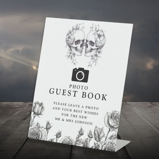 Expositor En L Calaveras góticas Libros De Huéspedes De Fotografí (Gothic Skulls Black And White Photo Guest Book Pedestal Sign)