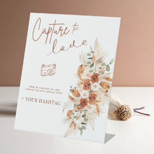 Expositor En L Captura moderna La etiqueta de código Qr del Boda 
