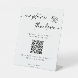 Expositor En L Capturar El Rótulo Del Boda De Amor Con El Código