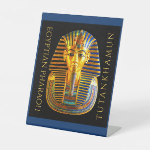 Expositor En L Centenario del descubrimiento de TUTANKHAMUN