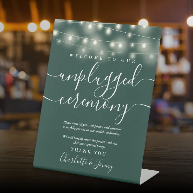 Expositor En L Ceremonia Unplugged de String Lights Emerald Green (String Lights Emerald Green Unplugged Ceremony Pedestal Sign
)