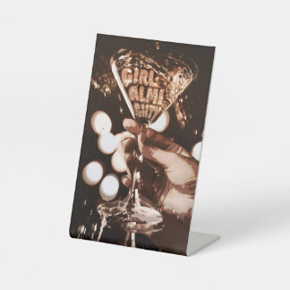 Expositor En L Chica Todopoderoso