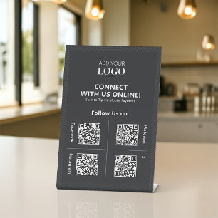 Expositor En L Código QR Conexión de medios sociales con el logot