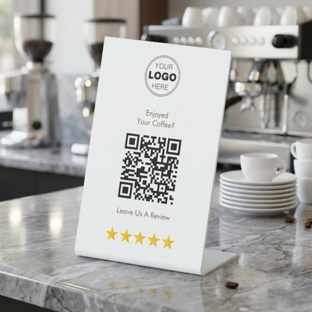 Expositor En L Código QR de reseñas de cafetería (Modern white L-shaped pedestal sign with a QR code and five gold stars for customer reviews.)