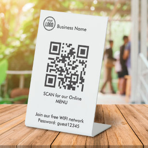 Expositor En L Código QR Para El Menú Cafetería De Restaurante