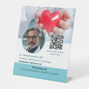 Expositor En L Conferencia Médica de Cardiología Cardiotorácica