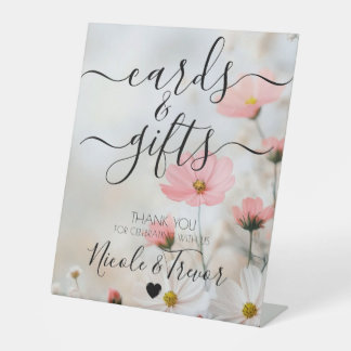 Expositor En L Custom Names Red Flowers Cards & Gifts