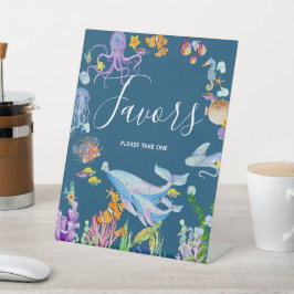 Expositor En L Debajo de las favores marítimos