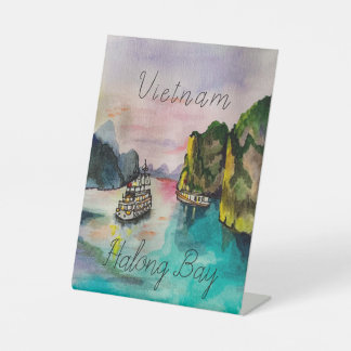 Expositor En L Deliciosa puesta de sol en Halong Bay Vietnam Fund