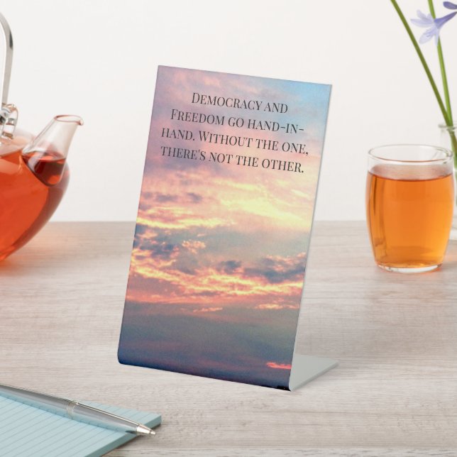 Expositor En L Democracy Freedom Liberty Inspiring Patriotic USA (In Situ)