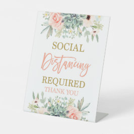 Expositor En L Distancia social requerida