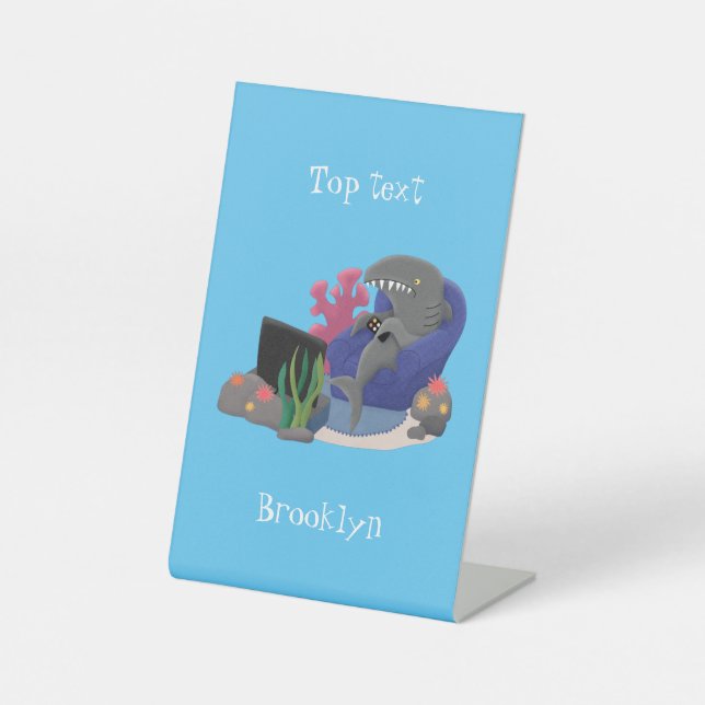 Expositor En L Divertido tiburón viendo al personalizado de telev (Anverso)