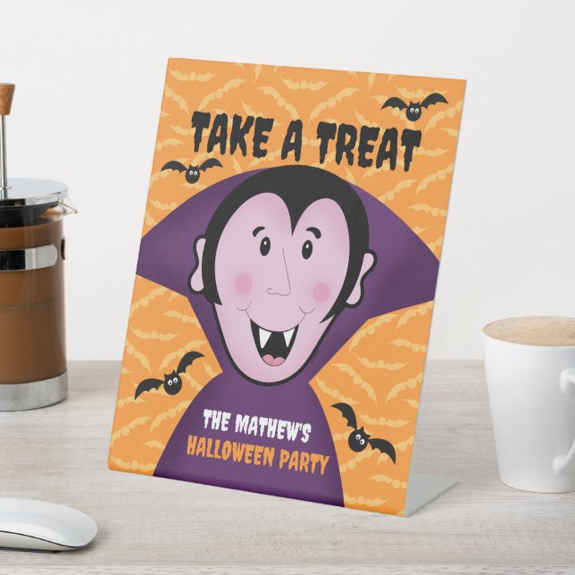 Expositor En L Drácula de la fiesta de Halloween (In Situ)