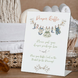 Expositor En L Ducha de bebé con ropa de campo y rifa de pañales