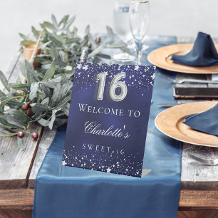 Expositor En L Dulce fiesta de bienvenida con 16 estrellas azules