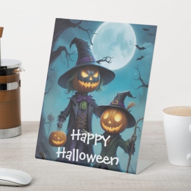 Expositor En L Dúo de Calabazas de Halloween Espeluznantes (D: 8" x 10" display with 3" pedestal base. Available in 4 sizes. Made of 1/16" white plastic.)