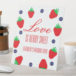 Expositor En L El amor es la ducha de novia de fruta dulce Berry