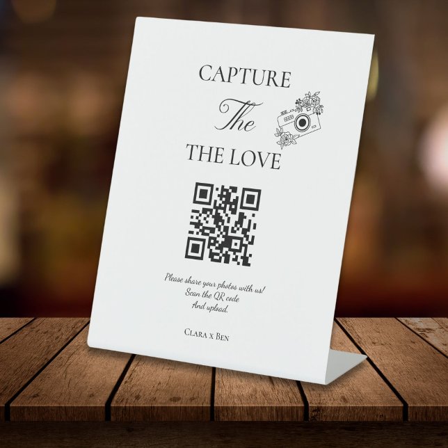 Expositor En L El guión moderno captura el código QR de amor (Subido por el creador)