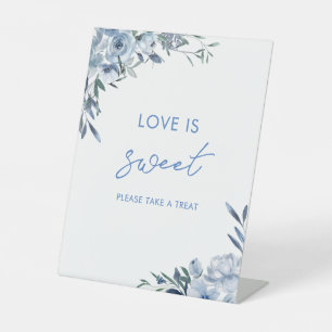 Expositor En L Elegante Amor Azul Dusto Es Favor De Trato Dulce