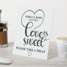 Elegante Amor Es Dulce caligrafía Corazón 