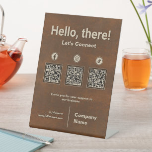 Expositor En L Escaneo de código QR de Iron Ruston Social Media 3