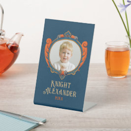 Expositor En L Escudo Medieval Cubierta De Brazos Knight Foto