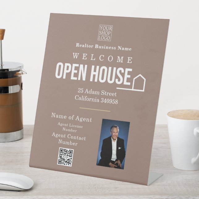 Expositor En L Estate Open House Logo Photo Light Brown (In Situ)