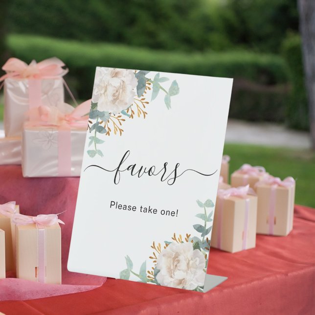 Expositor En L Favor de flores blancas de eucalipto (Subido por el creador)