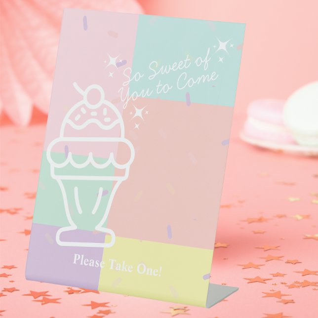 Expositor En L Favor del helado retro (Retro Ice Cream Favor Pedestal Sign)