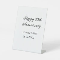 Feliz décimo aniversario simple nombre mínimo de b