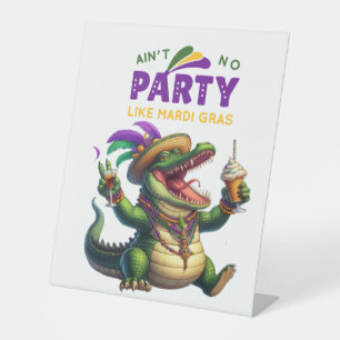 Expositor En L Feliz Mardi Gras