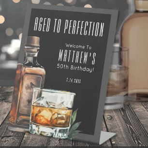 Expositor En L Fiesta de Cumpleaños Aged To Perfection