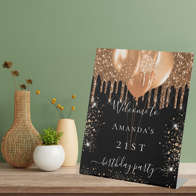 Expositor En L Fiesta de cumpleaños bienvenidos los gotes de purp (Subido por el creador)