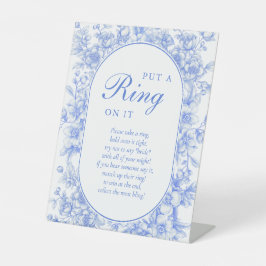 Expositor En L Floral Victoriana Algo Azul Puso Un Anillo En Ella