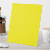 fondo amarillo con borde negro