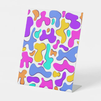 Expositor En L Formas líquidas de ácido brillante