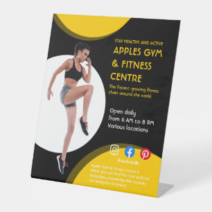 Expositor En L foto blanco negro y amarillo gimnasio entrenador p