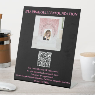 Expositor En L Fundación Laurah Guillen y Medicina