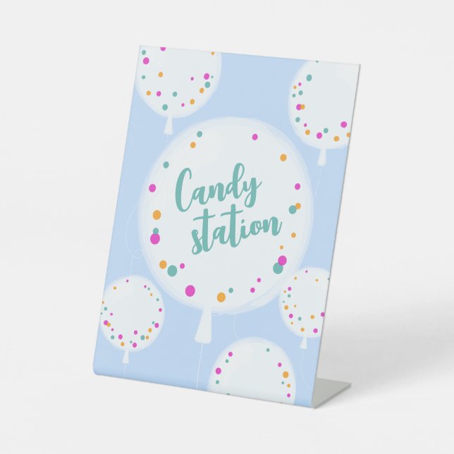 Expositor En L Globos de cumpleaños marca peatonal personalizable (Anverso)