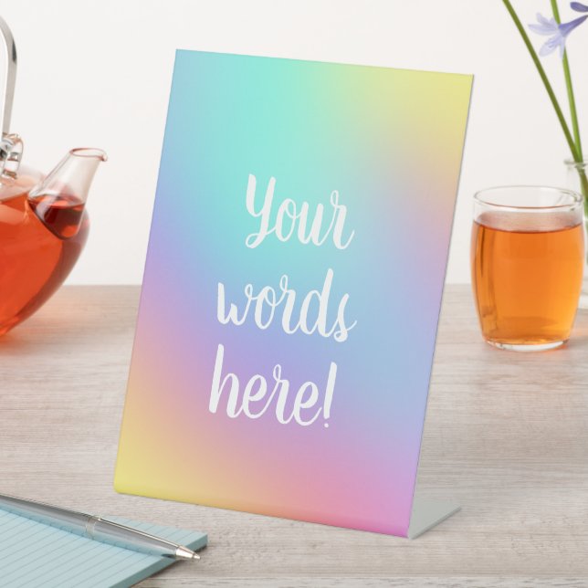 Expositor En L Gradiente de arcoiris Pastel de forma libre (In Situ)