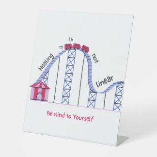 Expositor En L 'Healing Isn't Linear' Empowering Self Love Sign