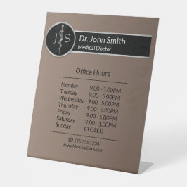 Expositor En L Horas de apertura de Rod Noble Asclepius con clase