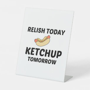EXPOSITOR EN L HOTDOG RELISH KETCHUP