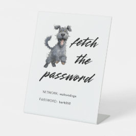 Expositor En L Internet WiFi de perro lindo