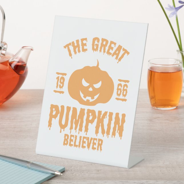 Expositor En L La Gran Calabaza Creyente de Calabaza de 1966 (In Situ)