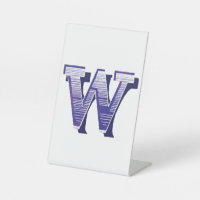 Letra "W" elegante bordada