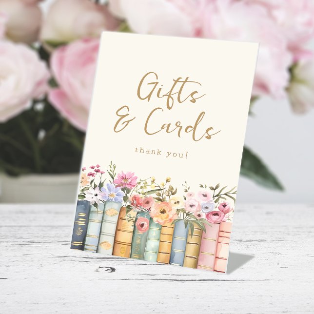 Expositor En L Letrero de regalos con tema de libros (Floral Book Theme Gifts and Cards Sign by Painted Paperie
)